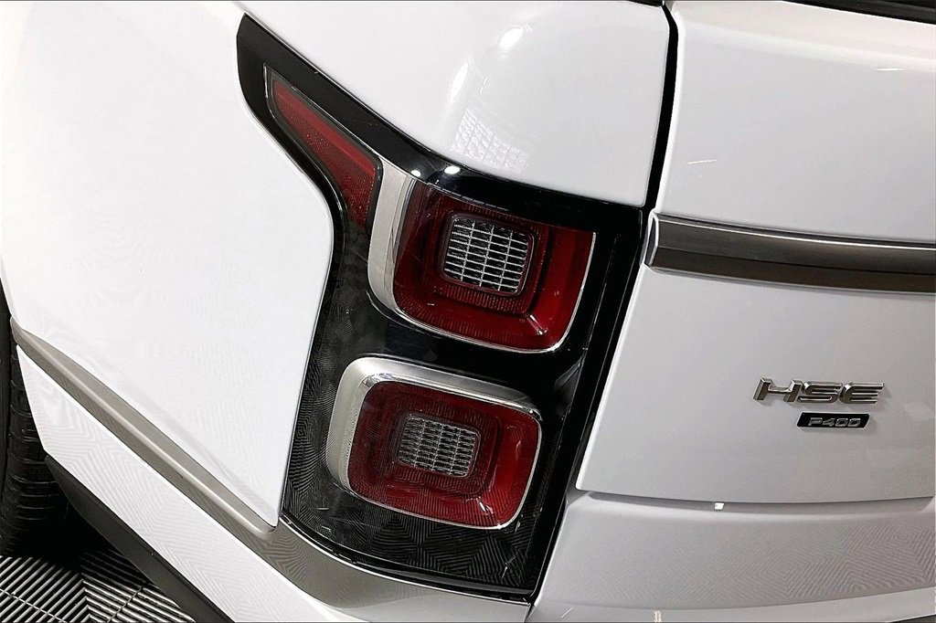 Used 2022 Land Rover Range Rover Westminster Edition image 28