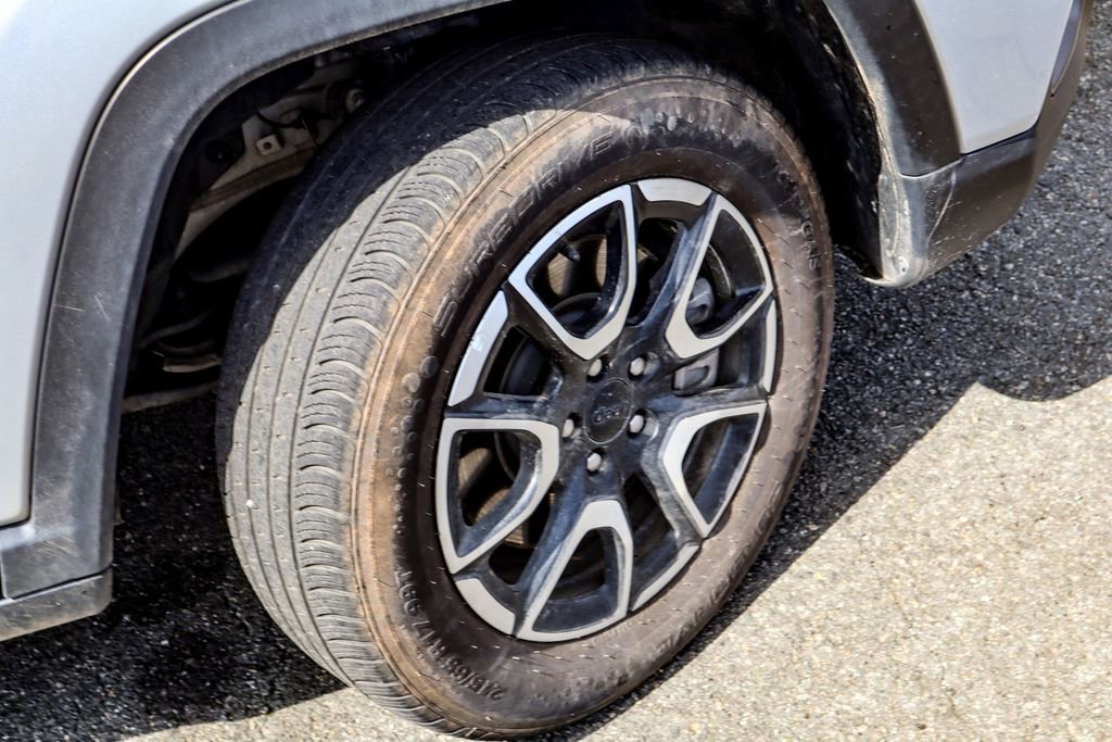 Used 2024 Jeep Compass Trailhawk image 40