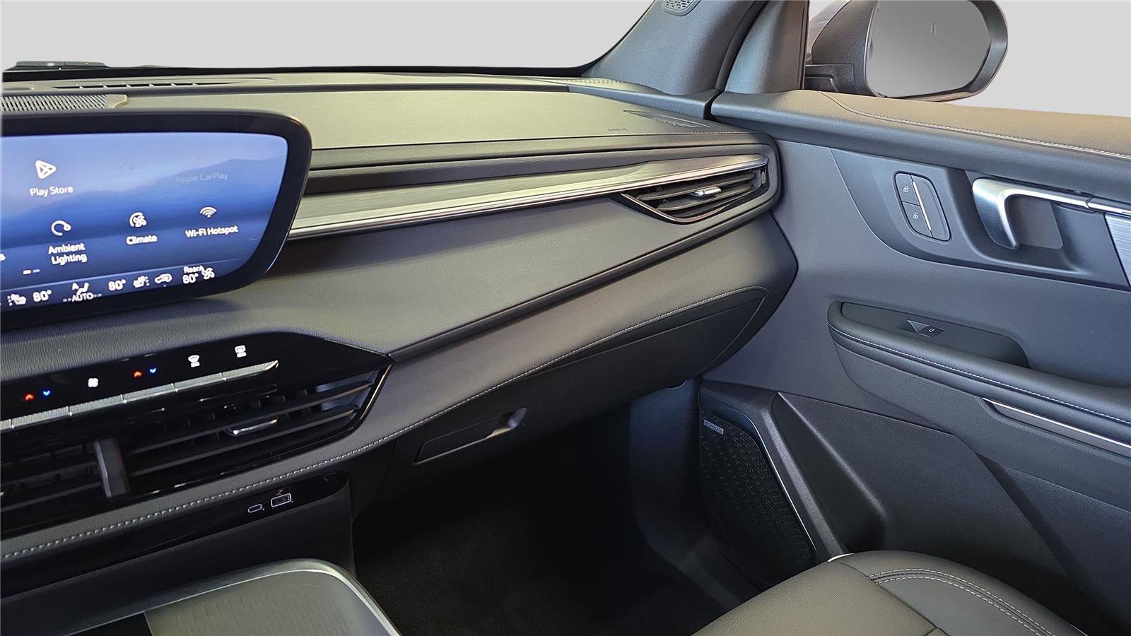 Used 2025 Buick Enclave Preferred image 21