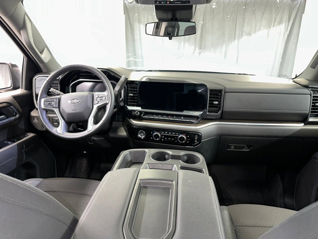 Certified 2022 Chevrolet Silverado 1500 RST w/ Redline Edition image 30
