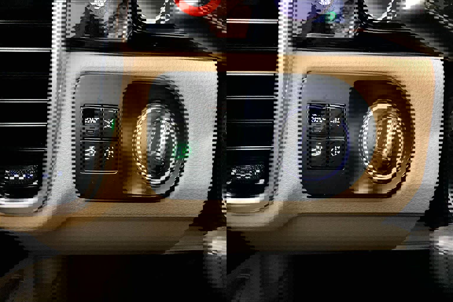 Used 2019 Porsche Cayenne S image 33