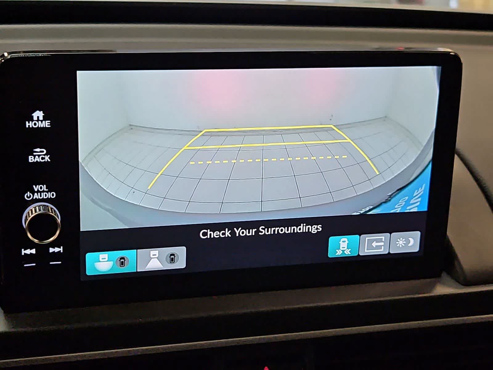 Used 2025 Honda Pilot Elite image 4