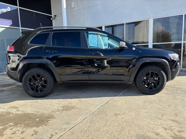 Used 2020 Jeep Cherokee Trailhawk w/ Comfort/Convenience Group image 2