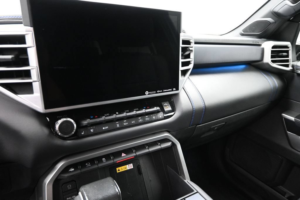 Used 2023 Toyota Tundra Platinum AWD/4WD image 17