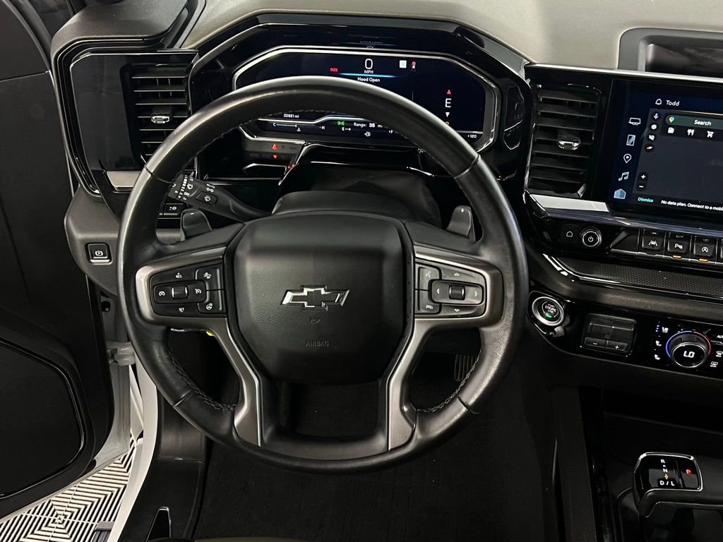 Used 2022 Chevrolet Silverado 1500 ZR2 w/ Technology Package image 16