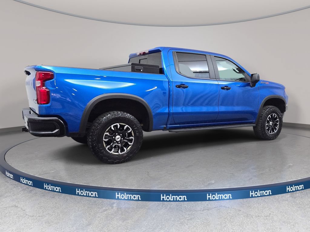 Used 2022 Chevrolet Silverado 1500 ZR2 w/ Technology Package AWD/4WD image 5