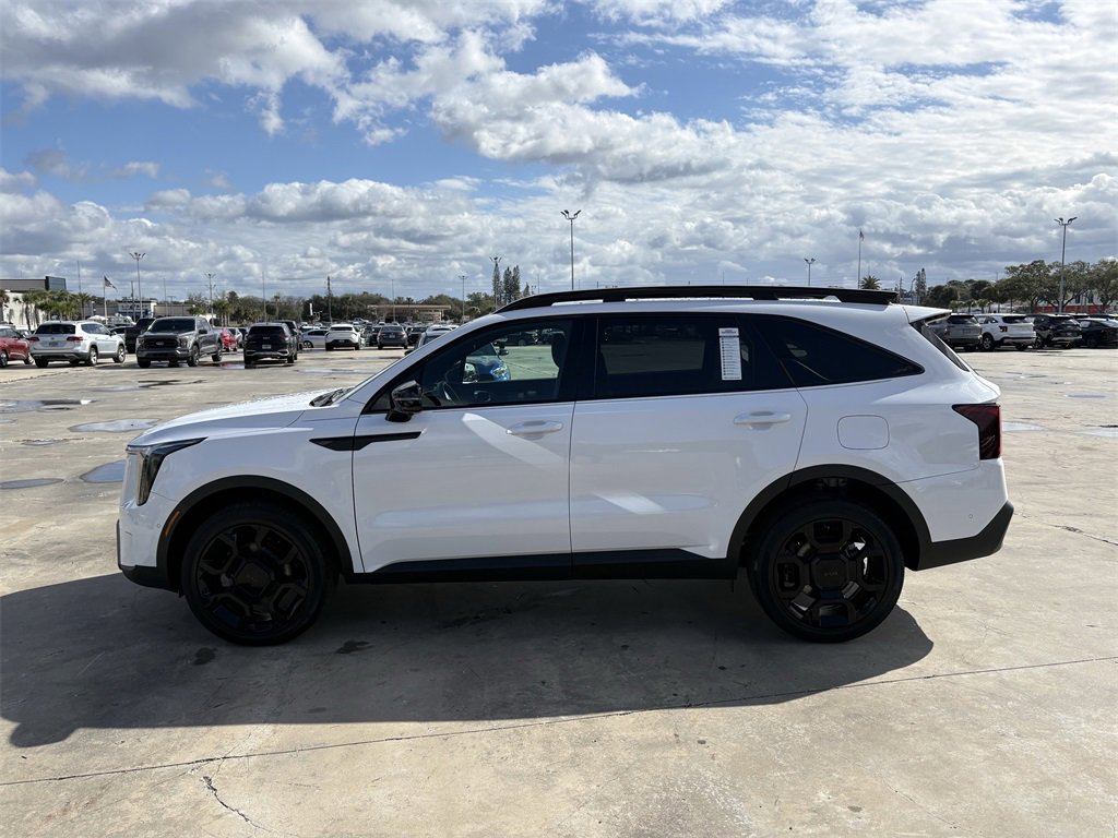 Certified 2025 Kia Sorento SX Prestige w/ Olive Brown Leather Package image 6