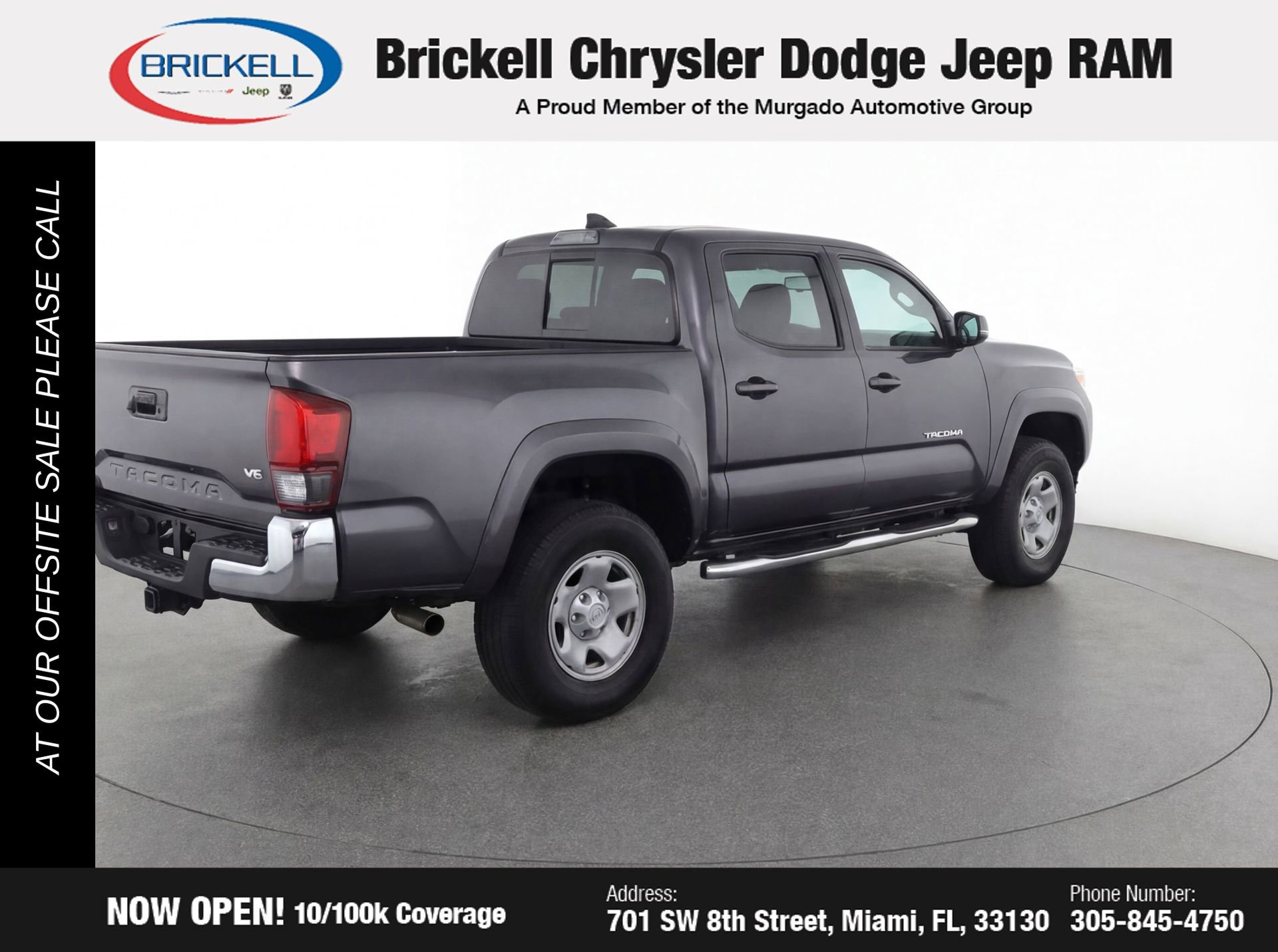 Used 2016 Toyota Tacoma SR5 w/ Towing Package image 4