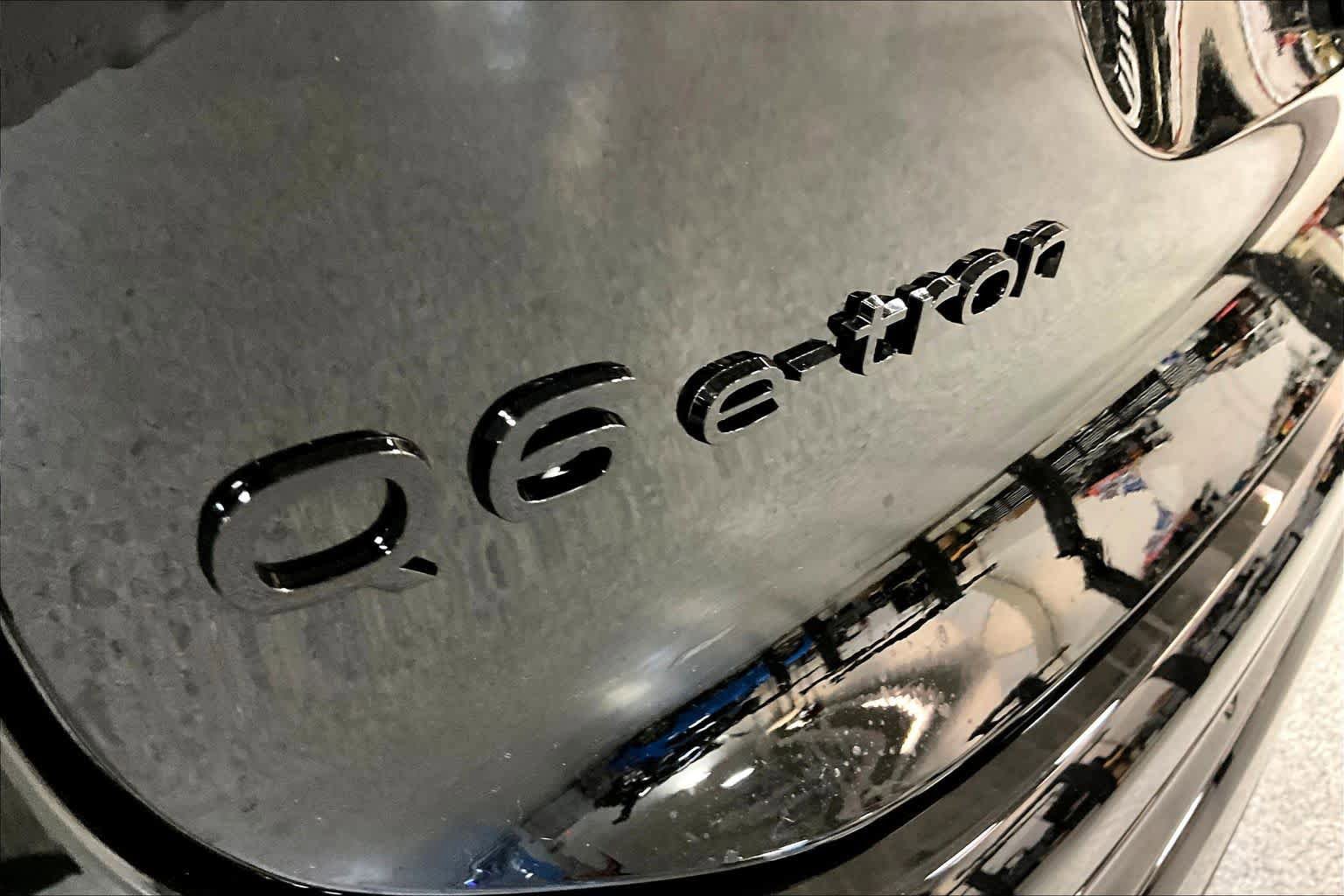 New 2027 Audi Q6 e-tron Premium AWD/4WD image 15