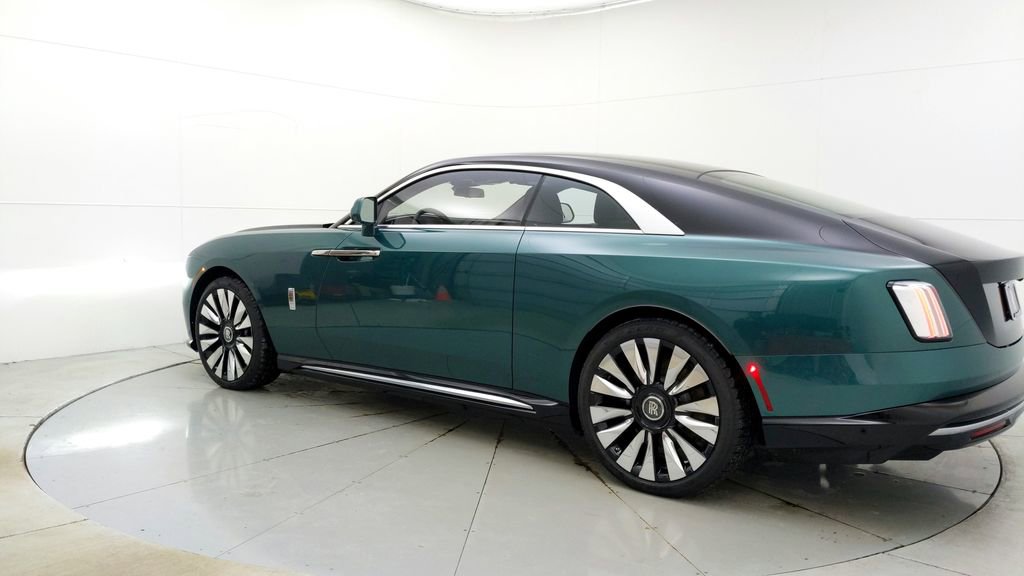 Used 2024 Rolls-Royce Spectre w/ Spectre Launch Package AWD/4WD image 3