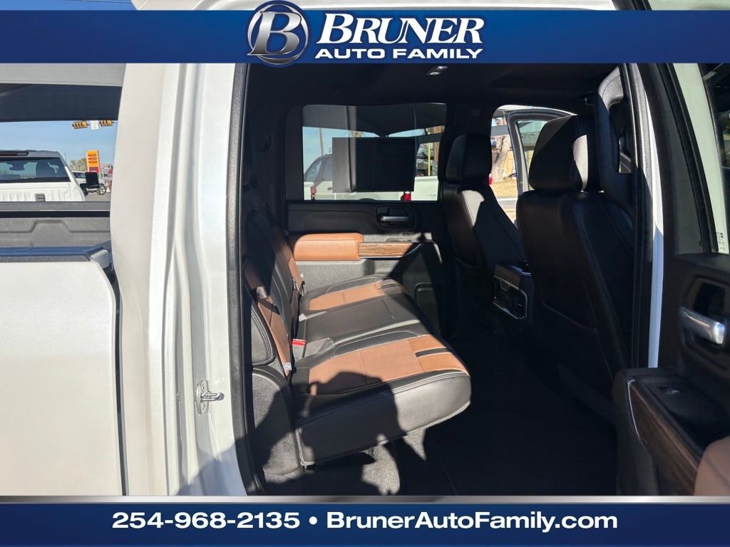 Used 2020 Chevrolet Silverado 2500 High Country w/ Z71 Off-Road Package image 18