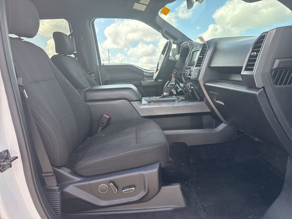 Used 2017 Ford F150 XLT w/ Equipment Group 302A Luxury image 10