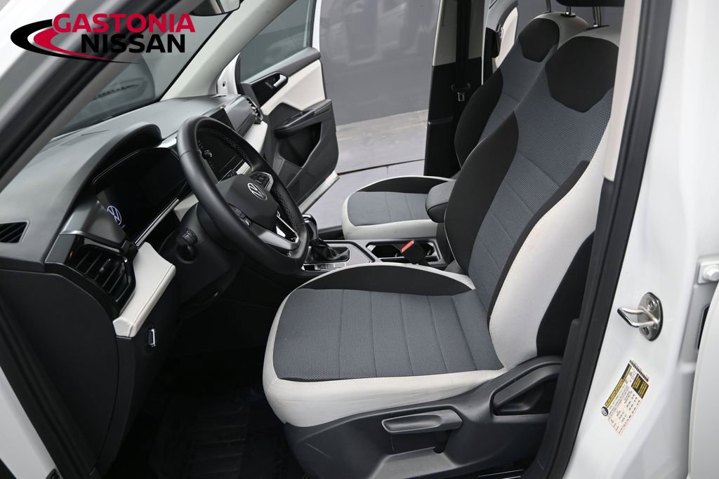 Used 2025 Volkswagen Taos S FWD image 18