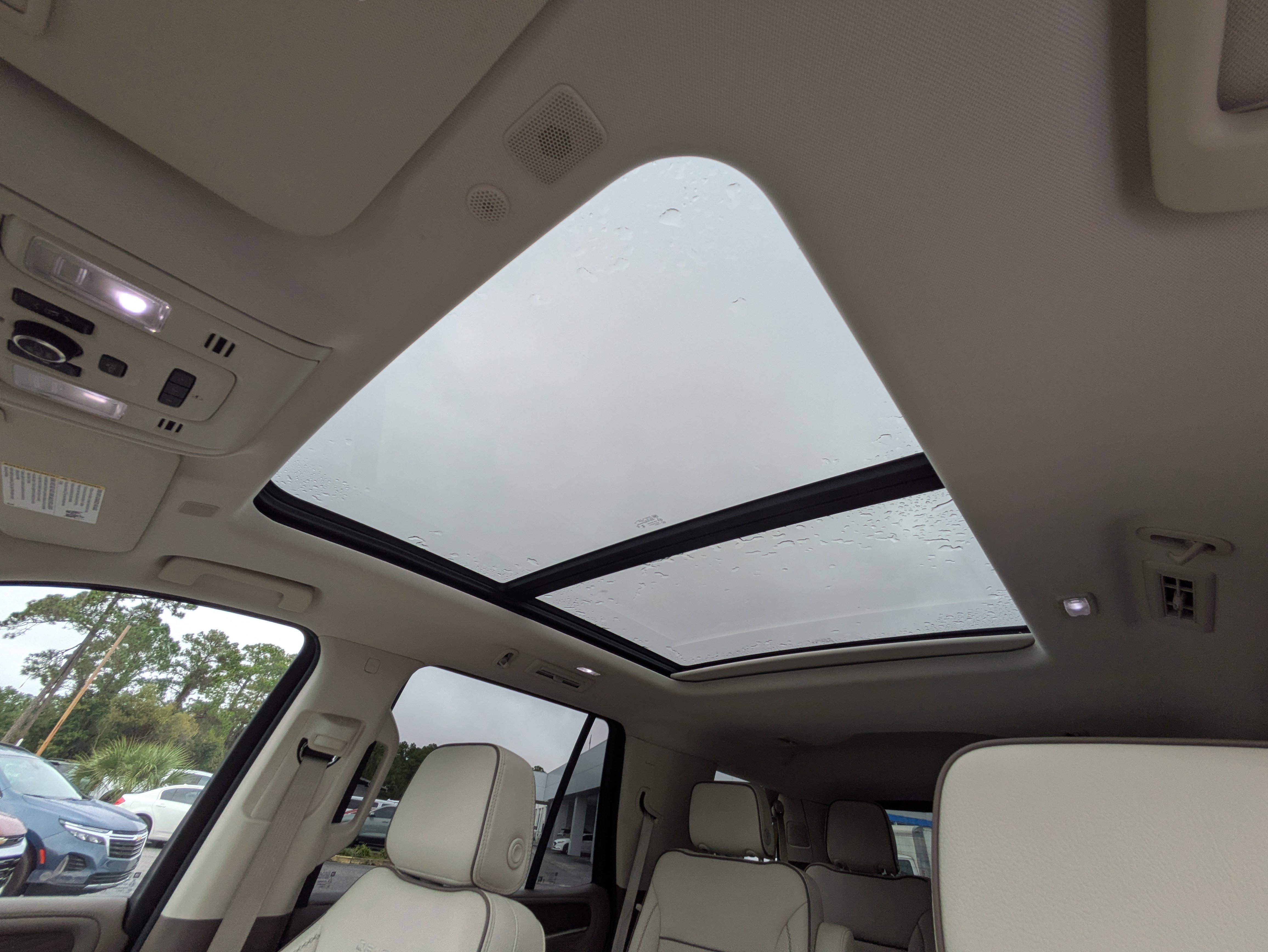 Used 2024 GMC Yukon Denali w/ LPO, Floor Liner Package image 14