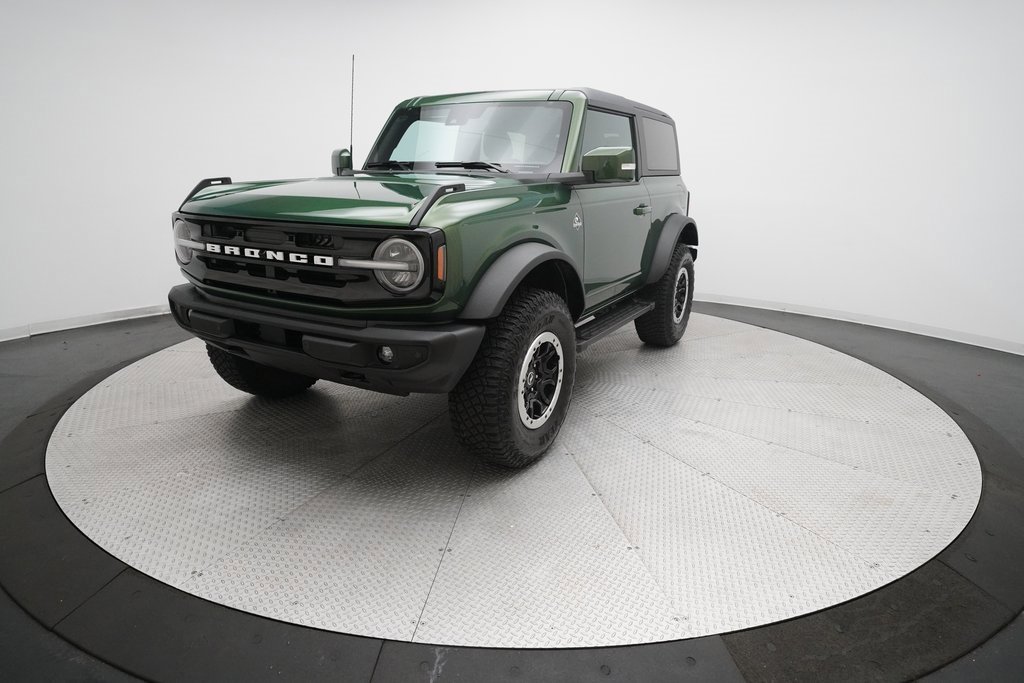 Used 2023 Ford Bronco Outer Banks w/ Sasquatch Package image 32