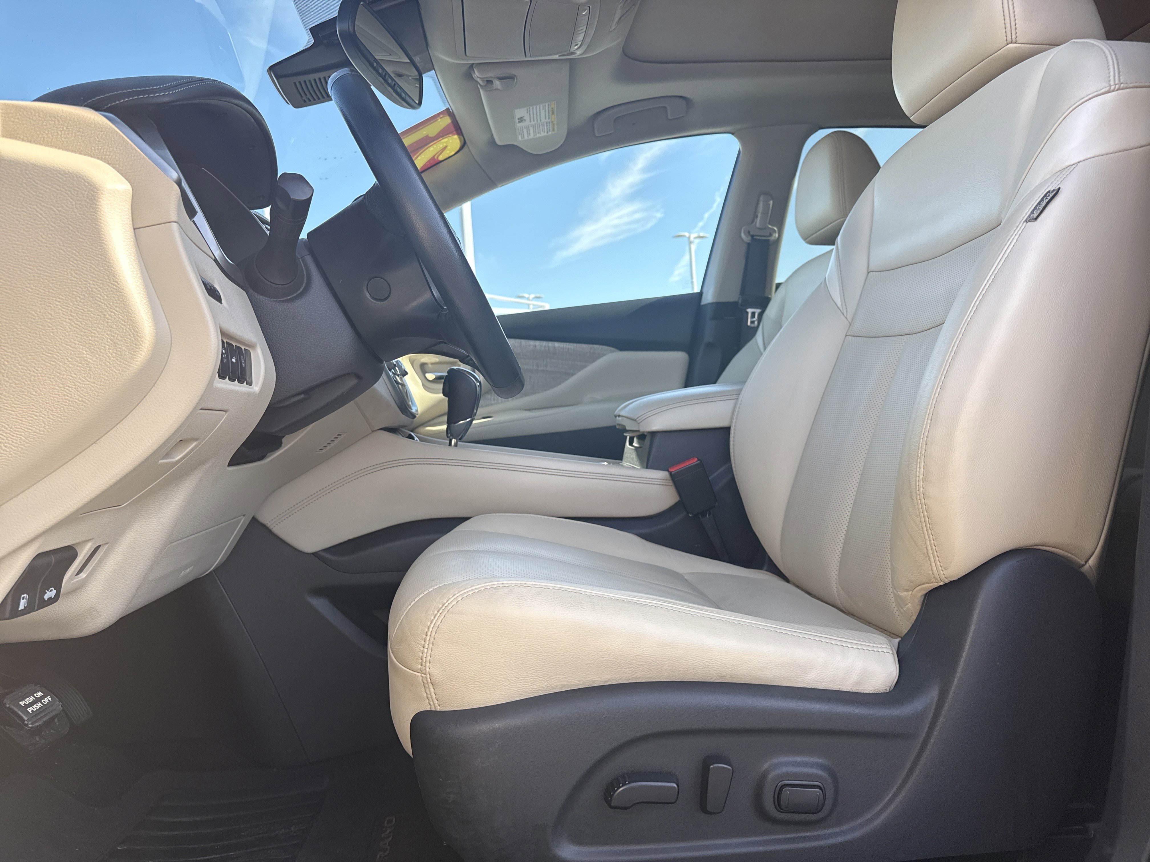 Used 2021 Nissan Murano SL w/ SL Moonroof Package image 16