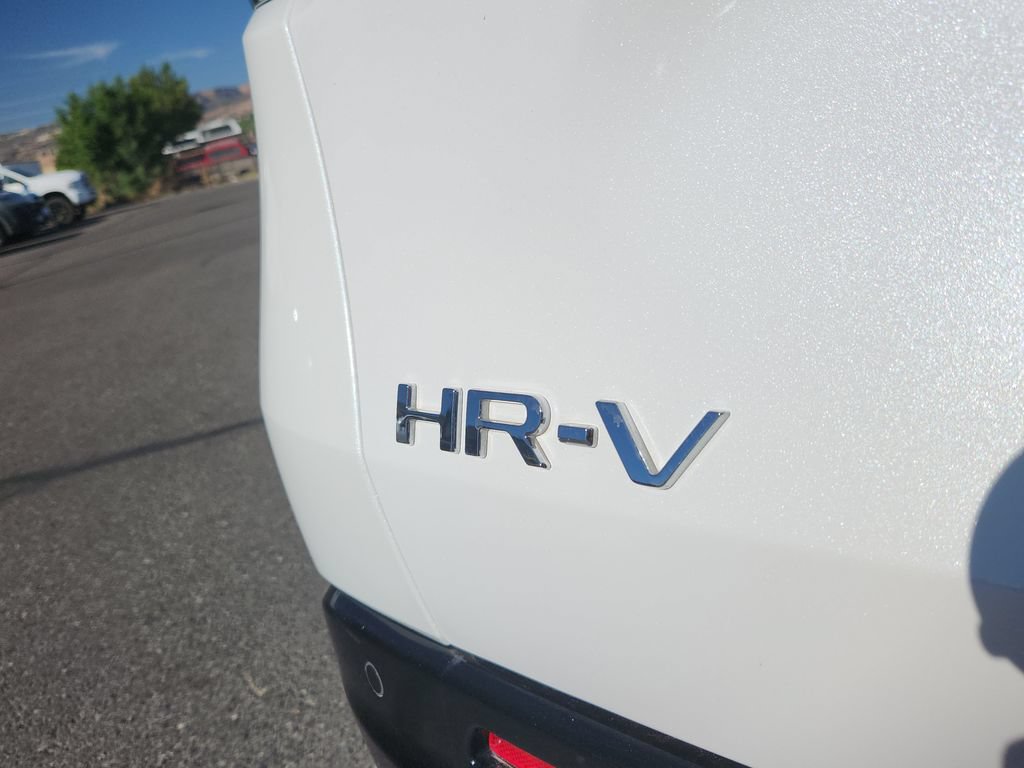 Used 2026 Honda HR-V EX-L image 13
