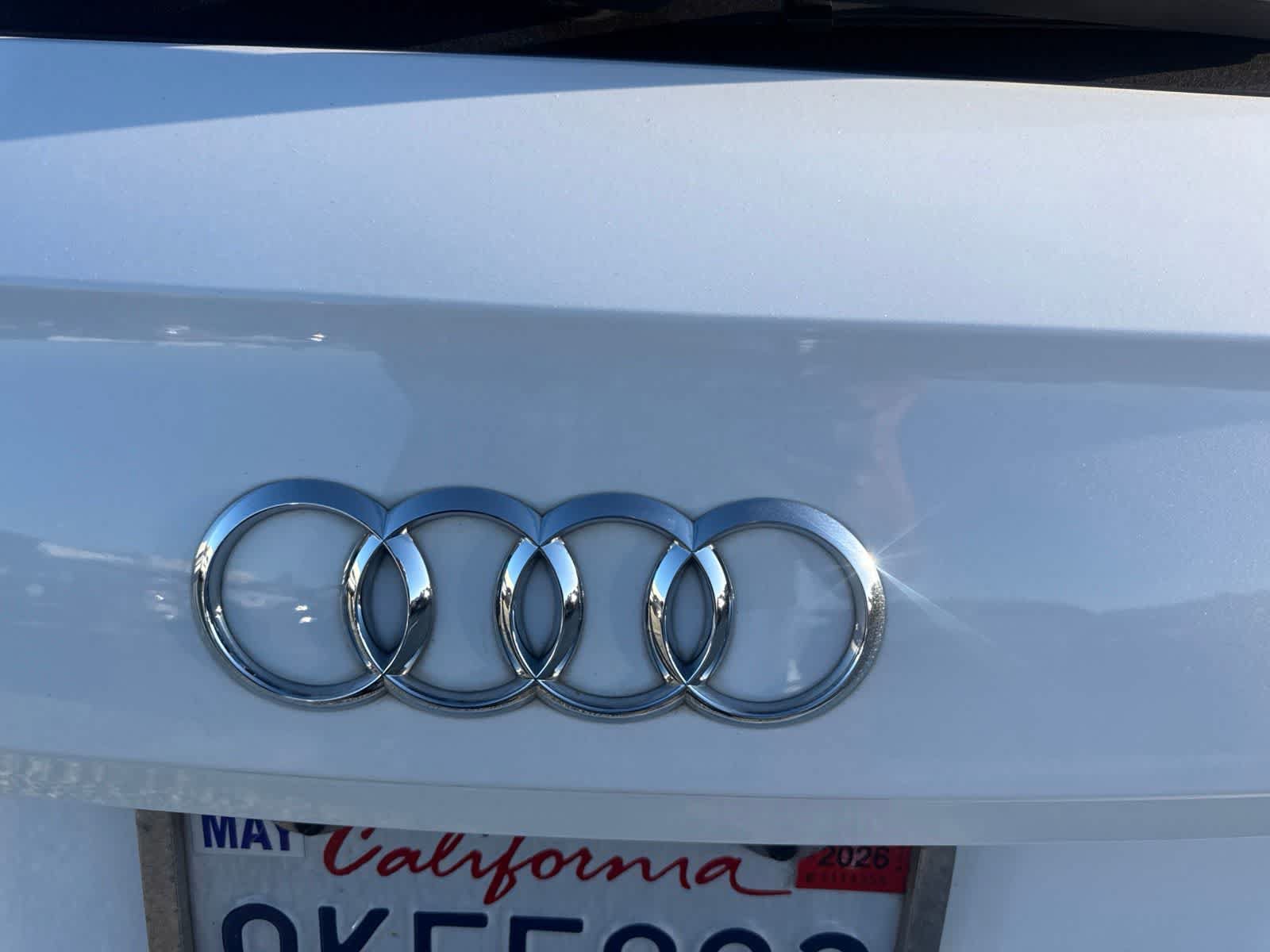 Used 2019 Audi SQ5 Premium w/ Convenience Package AWD/4WD image 13
