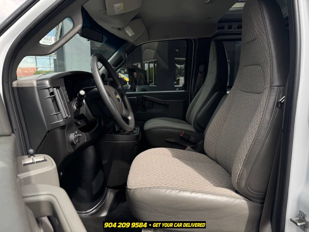 Used 2026 Chevrolet Express 2500 w/ Driver Convenience Package RWD image 21