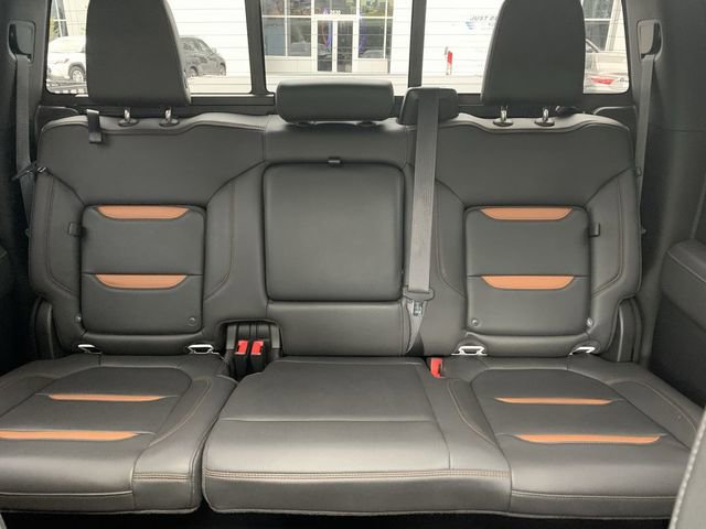 Used 2021 GMC Sierra 1500 AT4 w/ AT4 Premium Package AWD/4WD image 31