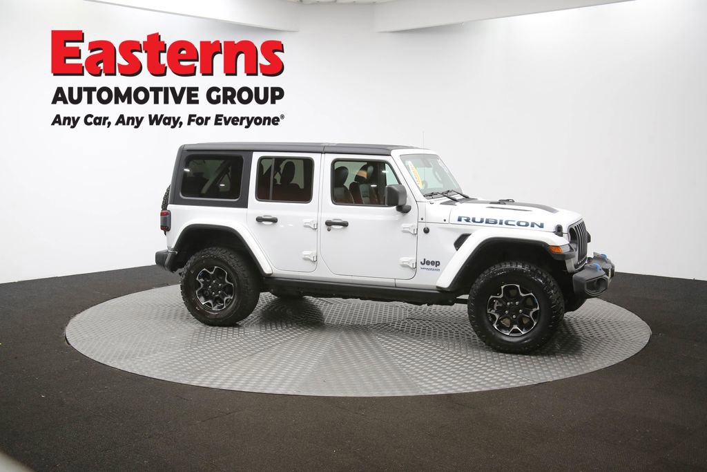 Used 2022 Jeep Wrangler Unlimited Rubicon 4xe w/ Cold Weather Group AWD/4WD image 47