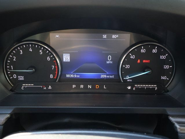 Used 2023 Ford Explorer Limited AWD/4WD image 39
