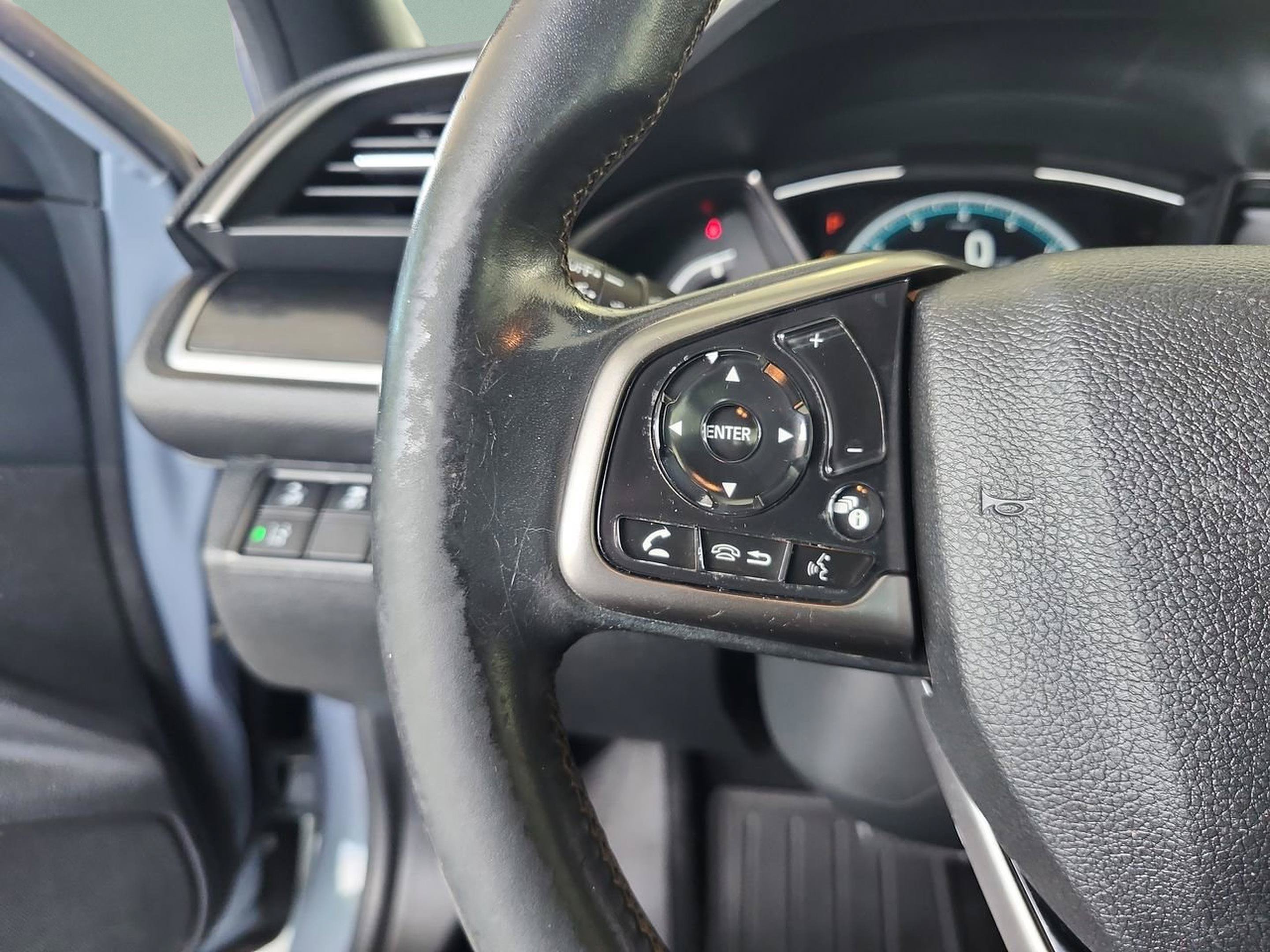 Used 2020 Honda Civic EX image 13