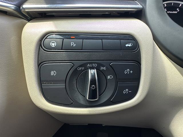 Used 2022 INFINITI QX50 Luxe FWD image 21