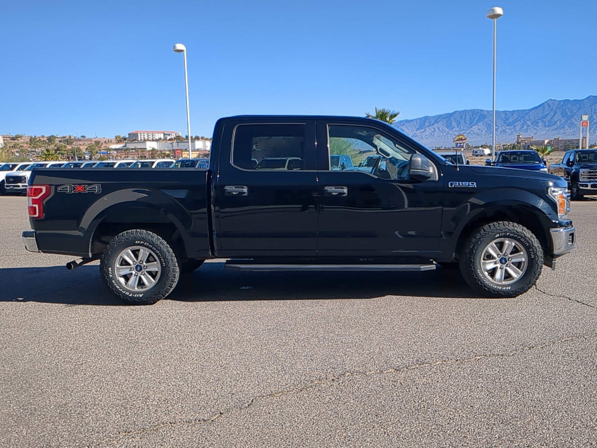 Used 2018 Ford F150 XLT image 2