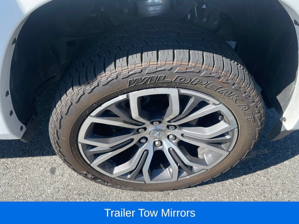 Certified 2025 RAM 1500 Tungsten w/ Off Road Group AWD/4WD image 13