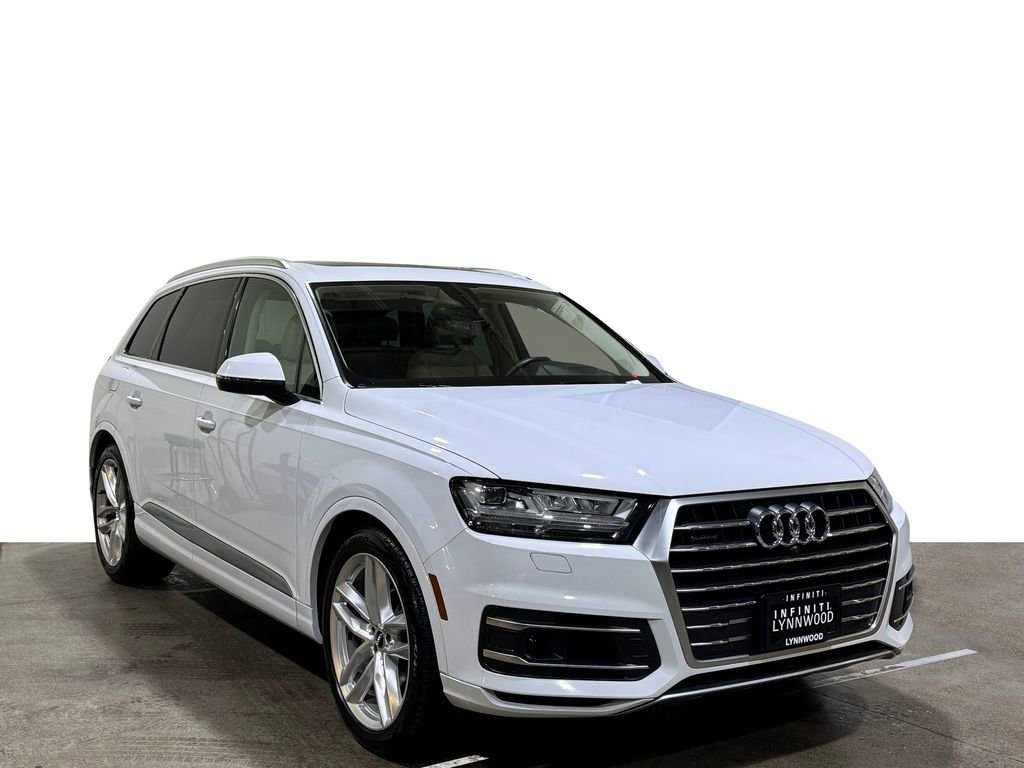 Used 2018 Audi Q7 3.0T Prestige w/ Prestige Package image 3
