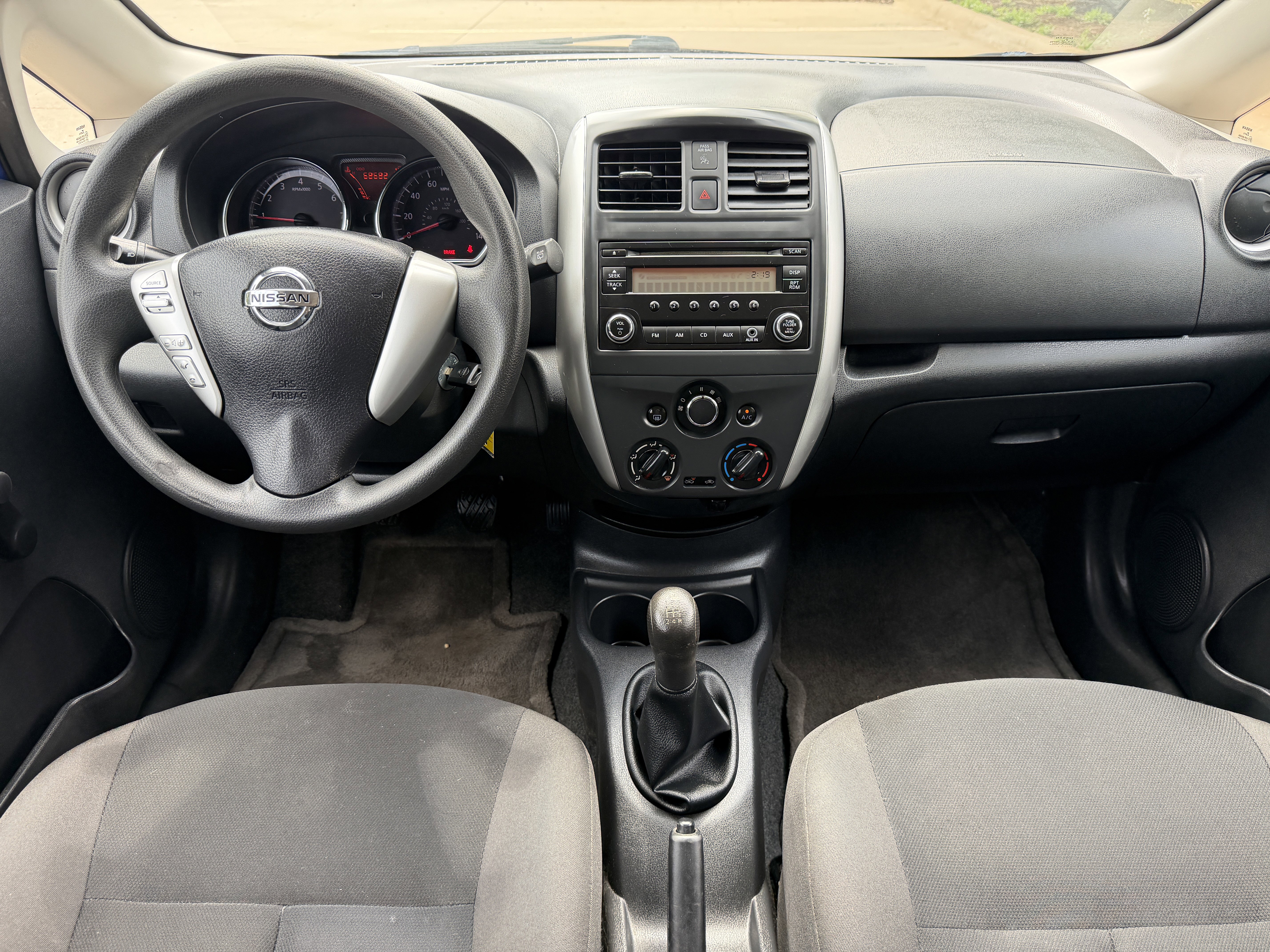 Used 2015 Nissan Versa Note S FWD image 23