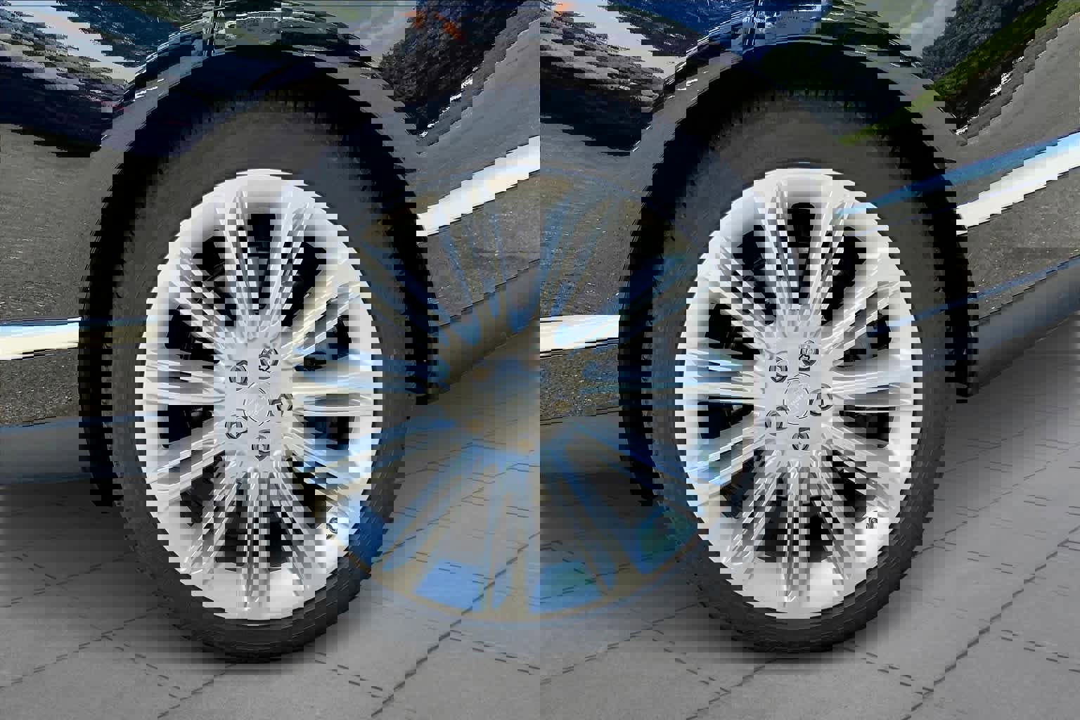 Used 2019 Land Rover Range Rover Supercharged image 10