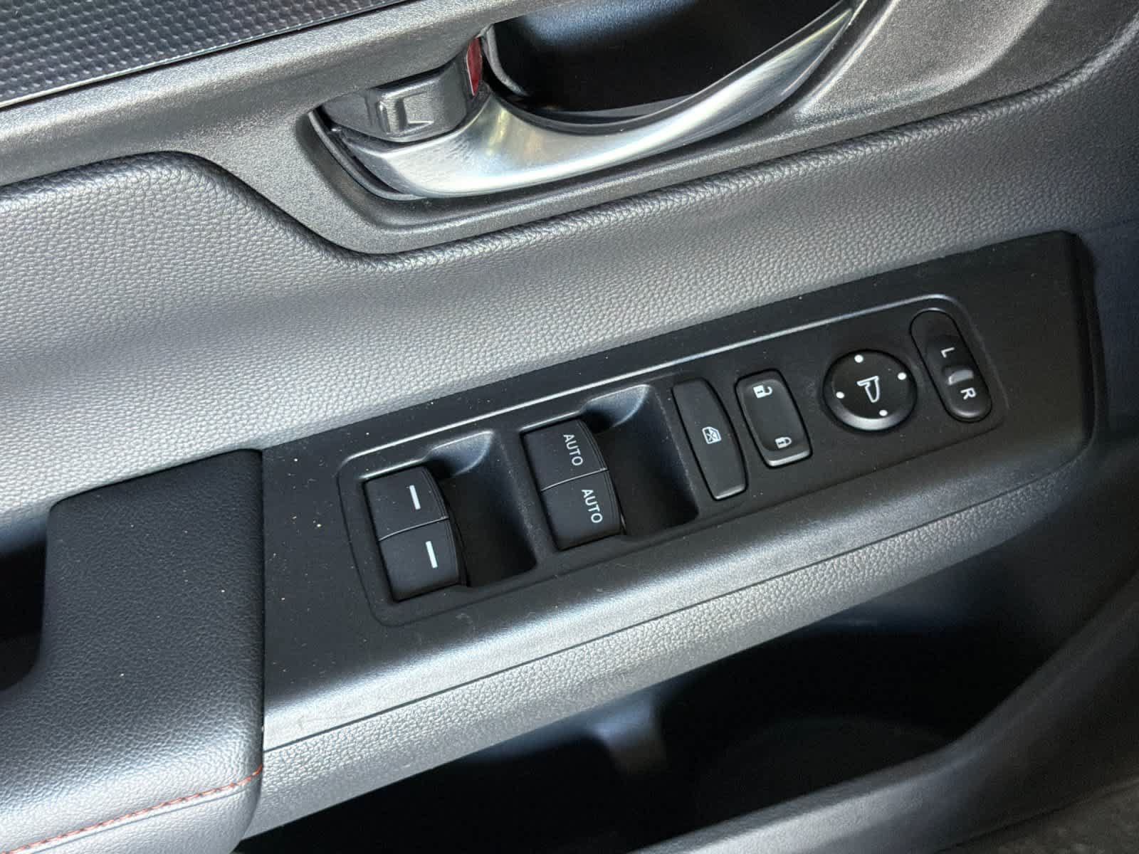Used 2024 Honda CR-V Sport image 13