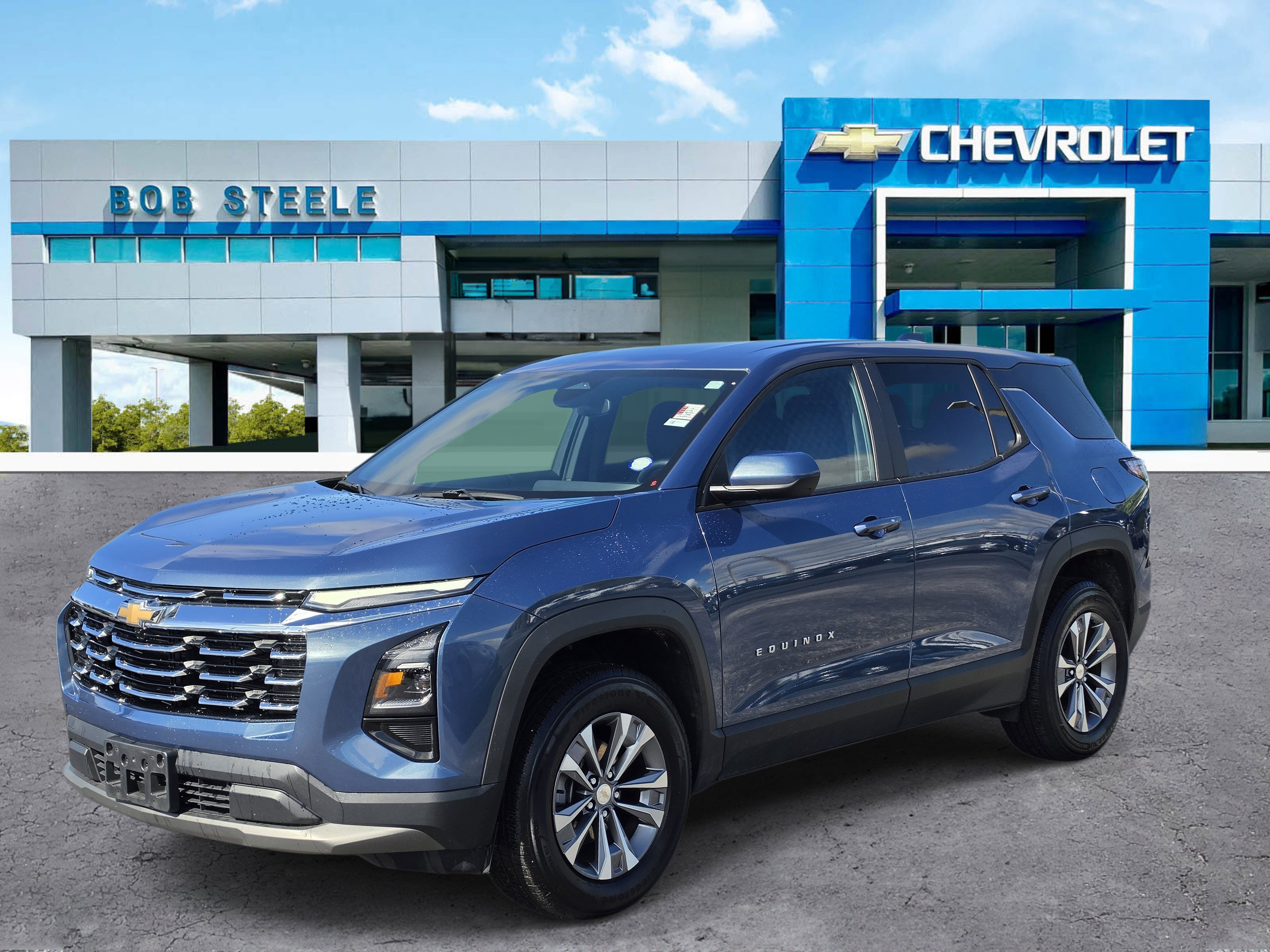 Certified 2026 Chevrolet Equinox LT FWD image 2