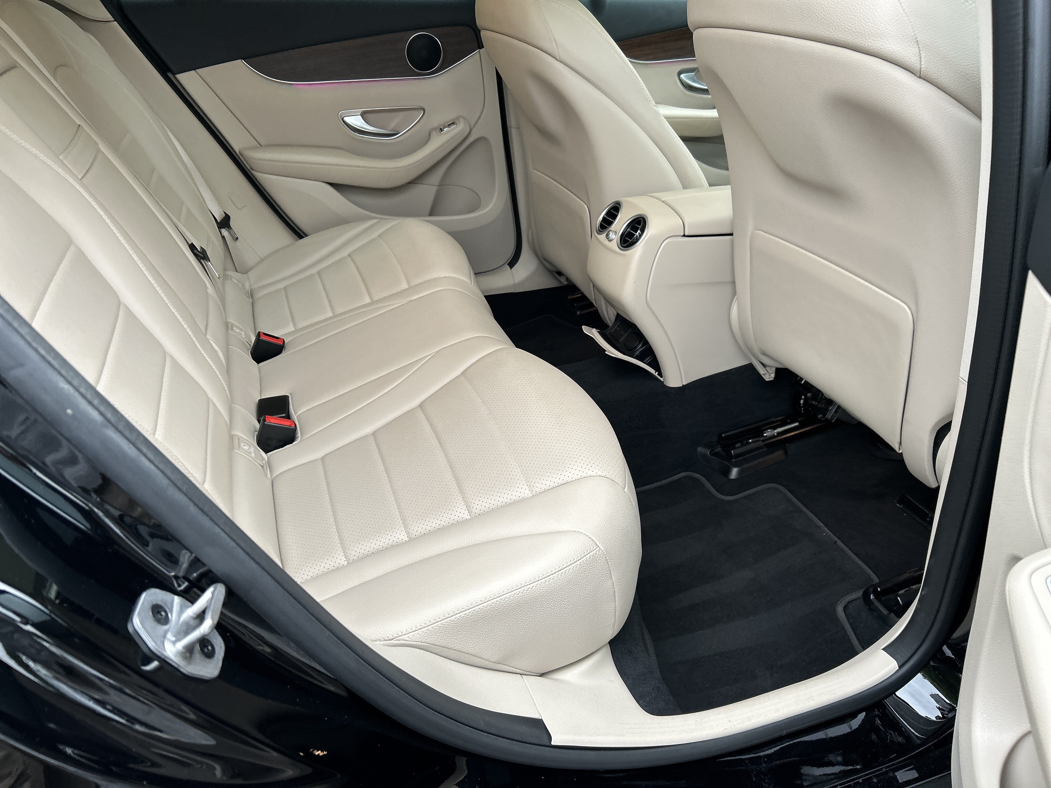 Certified 2022 Mercedes-Benz GLC 300 image 46