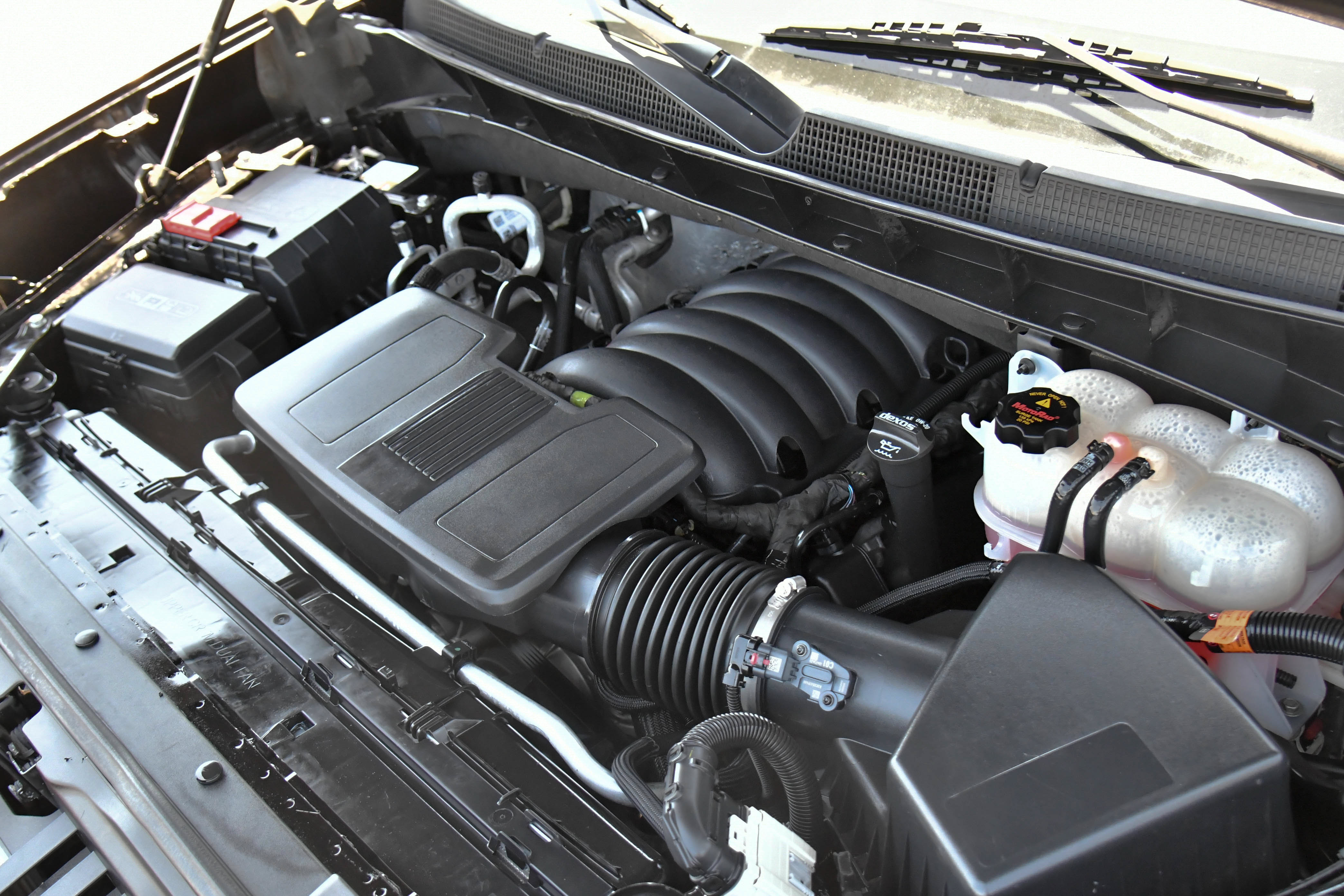 Used 2022 Chevrolet Silverado 1500 LT RWD image 46