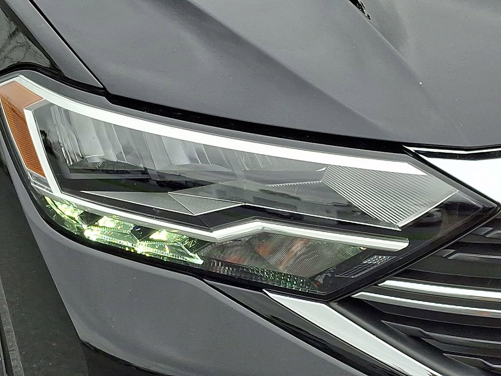 Used 2024 Volkswagen Jetta S image 9