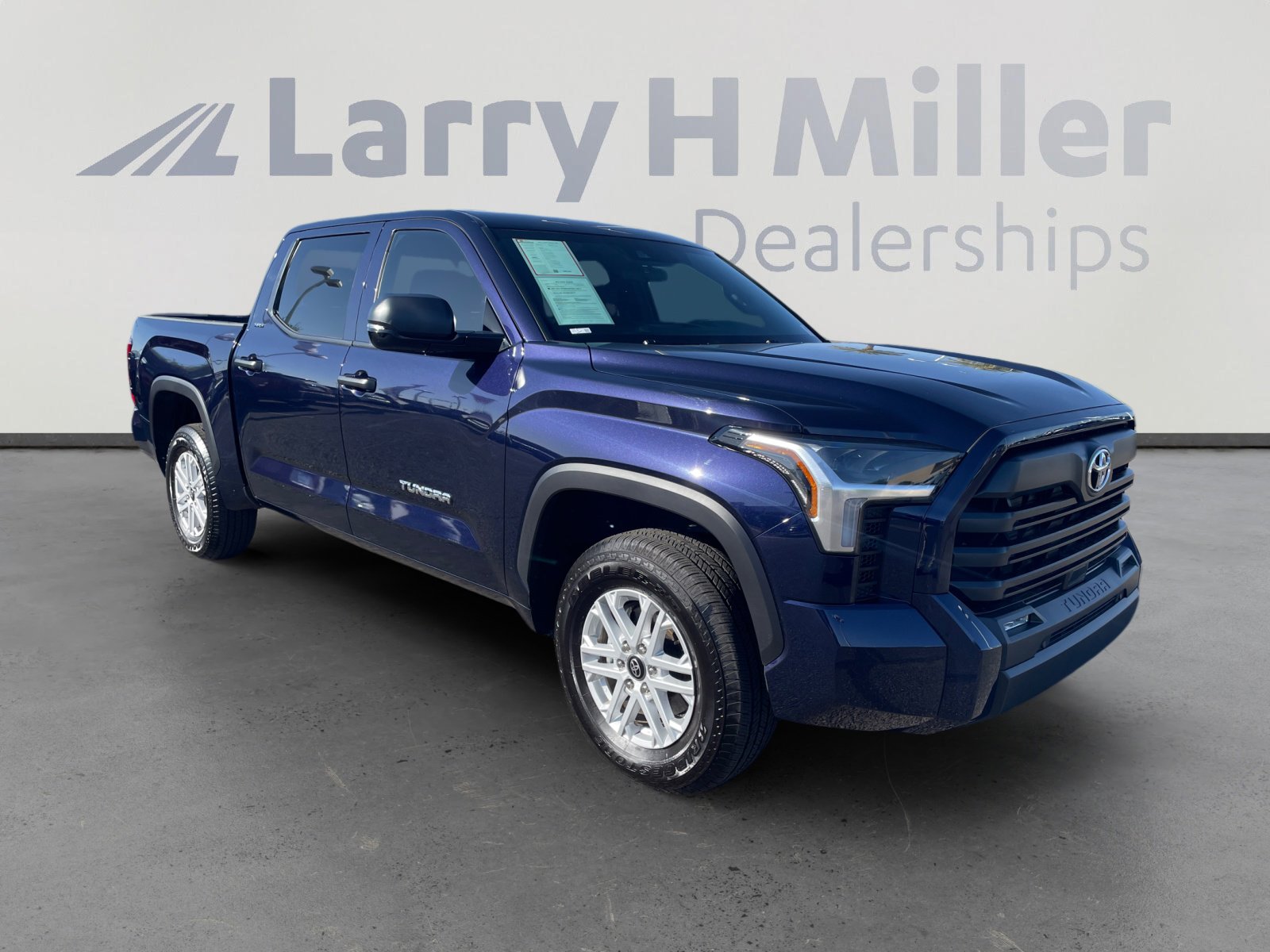 Certified 2026 Toyota Tundra SR5 w/ SR5 Convenience Package AWD/4WD image 7