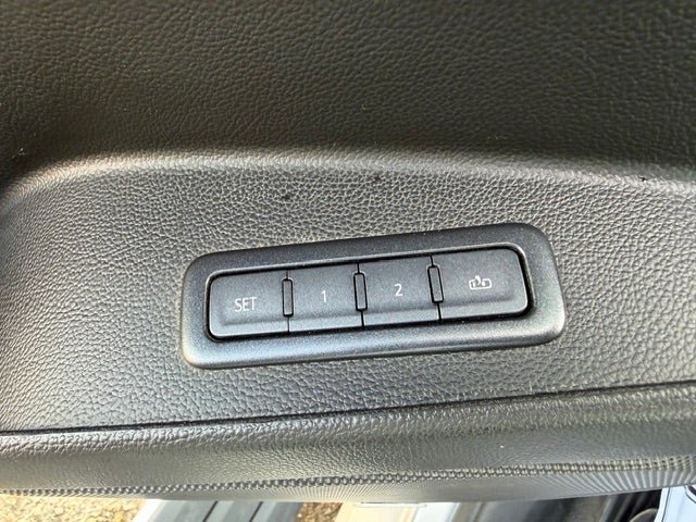 Used 2020 GMC Yukon XL Denali w/ Open Road Package image 33
