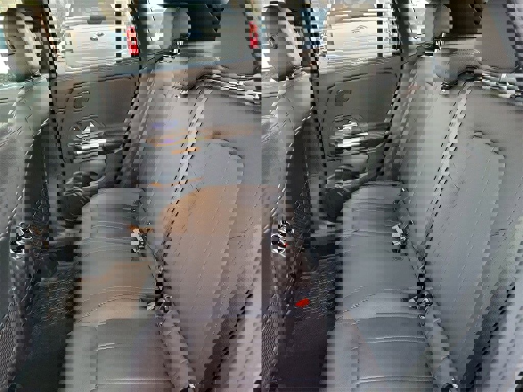 Used 2024 Mercedes-Benz GLA 250 image 13