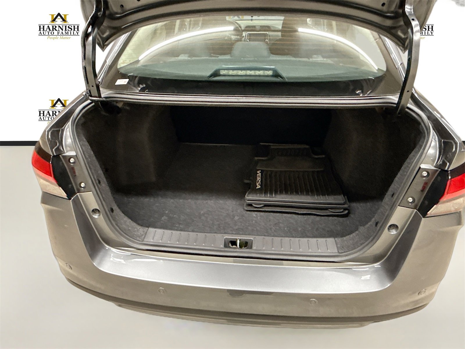 Used 2024 Nissan Versa S image 24