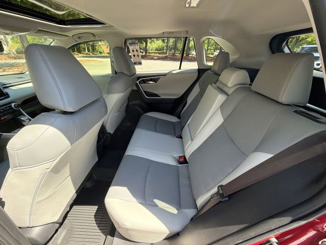 Used 2019 Toyota RAV4 Limited w/ Cold Weather Package FWD image 24