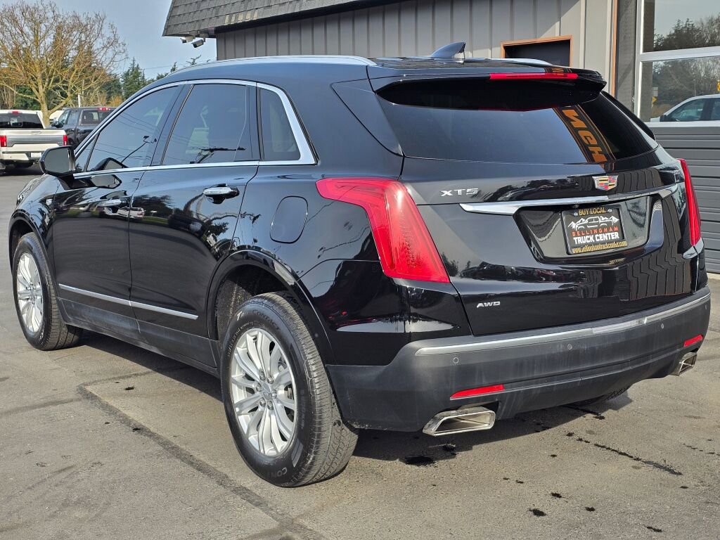 Used 2018 Cadillac XT5 Luxury AWD/4WD image 3