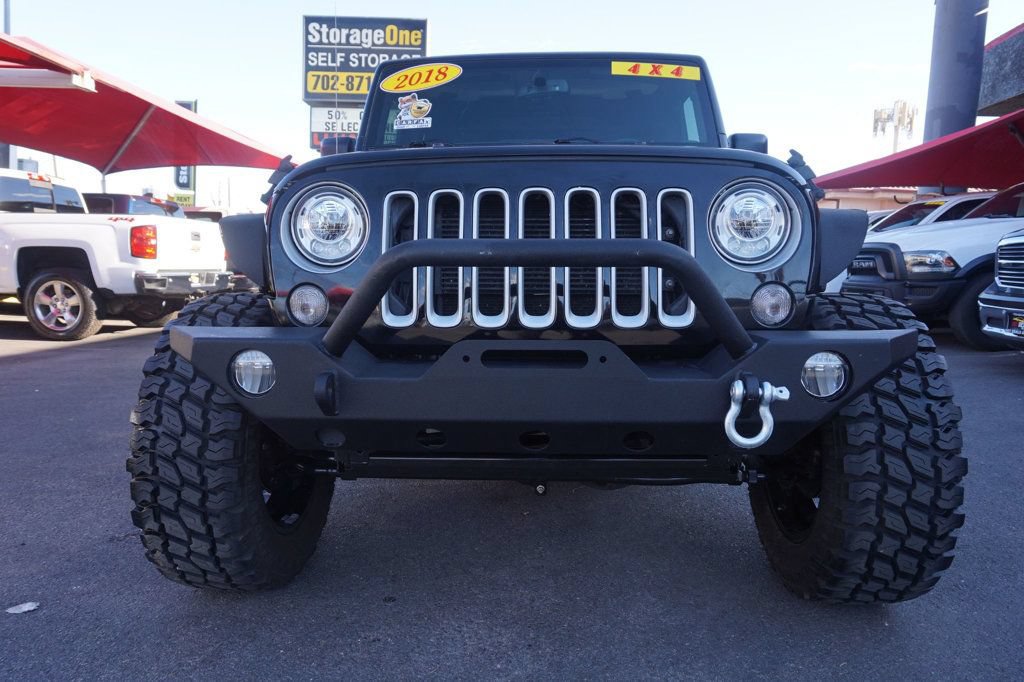 Used 2018 Jeep Wrangler Unlimited Sahara AWD/4WD image 10