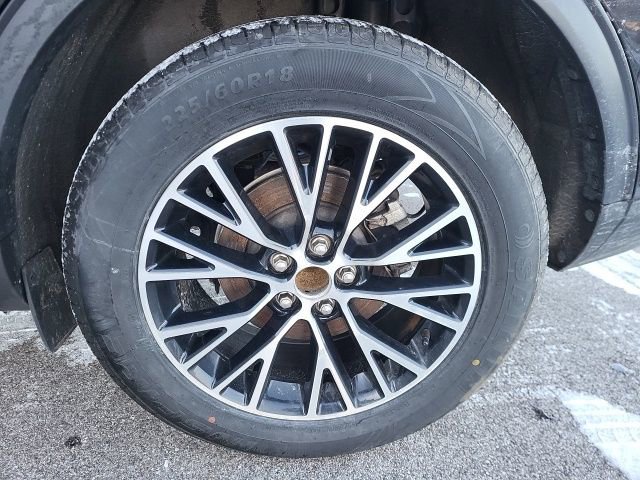 Used 2024 Ford Escape SE image 18