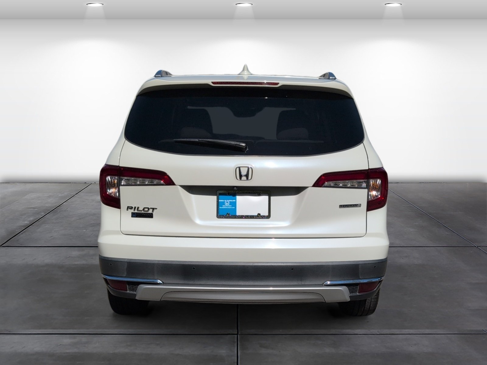 Certified 2019 Honda Pilot Touring image 5