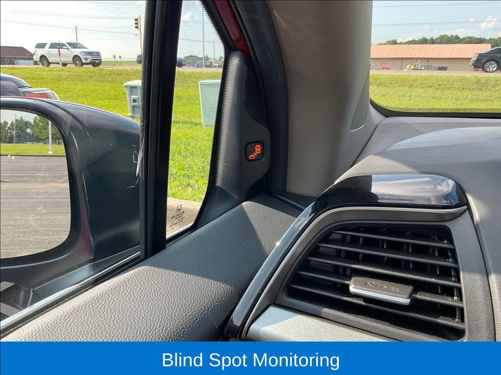 Certified 2022 Honda Odyssey Touring image 24