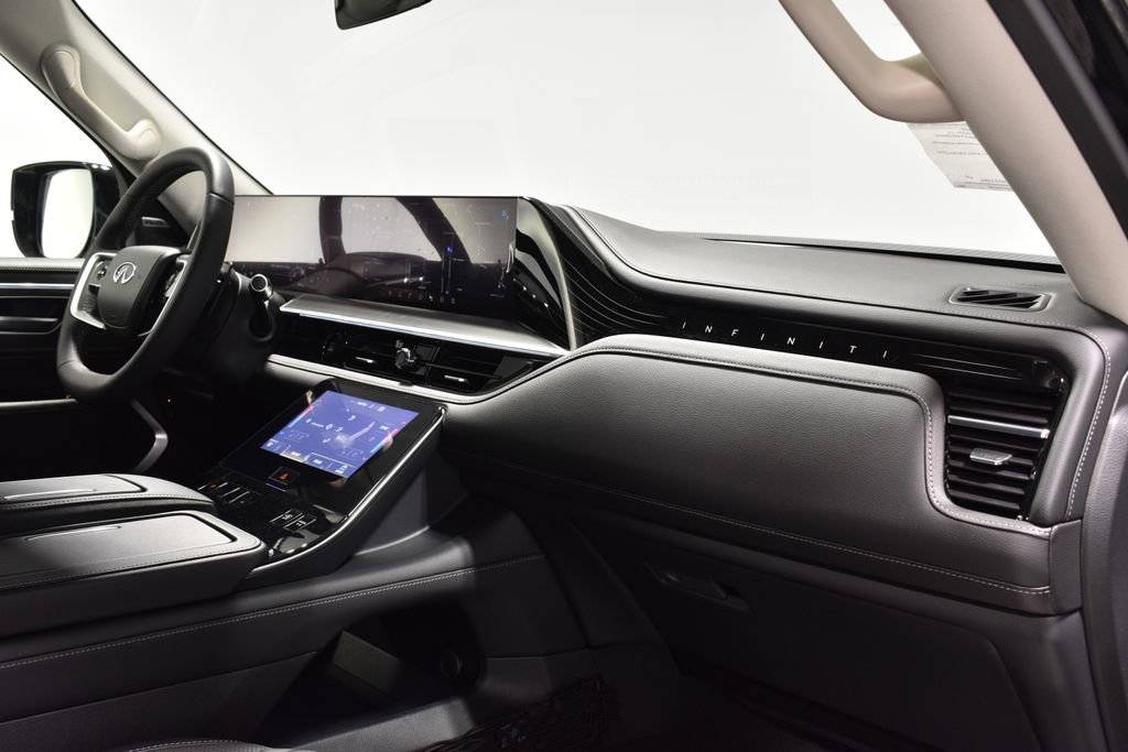 New 2026 INFINITI QX80 Luxe w/ Cargo Package image 18