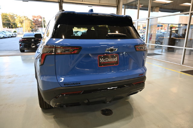 New 2027 Chevrolet Equinox RS w/ LPO, Floor Liner Package FWD image 6